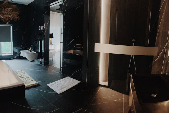 Room 43 of 54