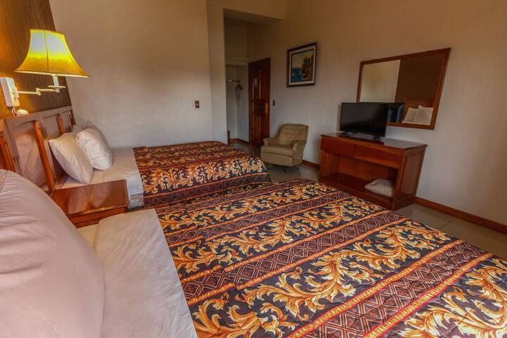 Room 29 of 81