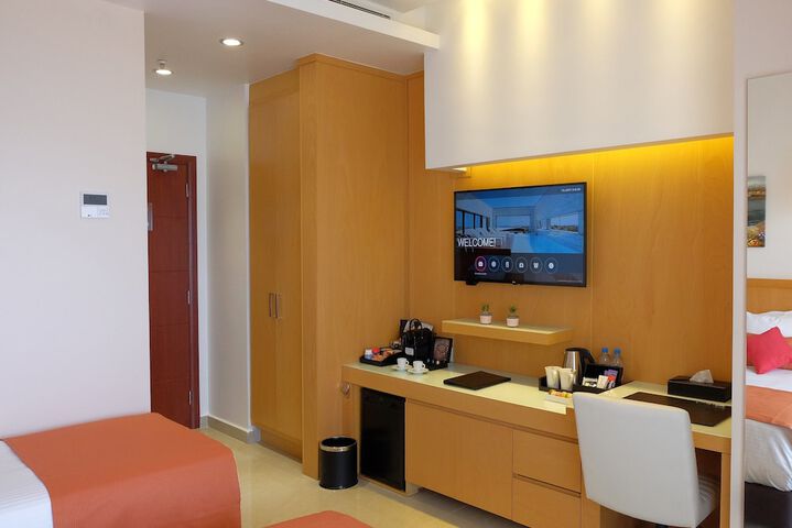 Room 15 of 63