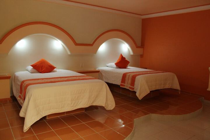 Room 5 of 47