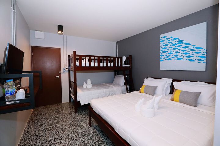 Room 20 of 39