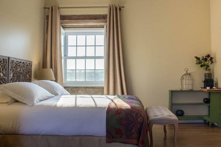 Room 16 of 34