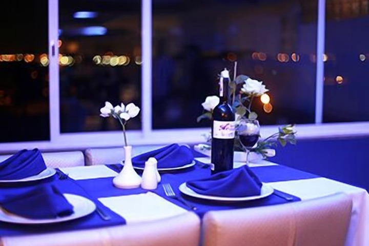 Dining 14 of 20