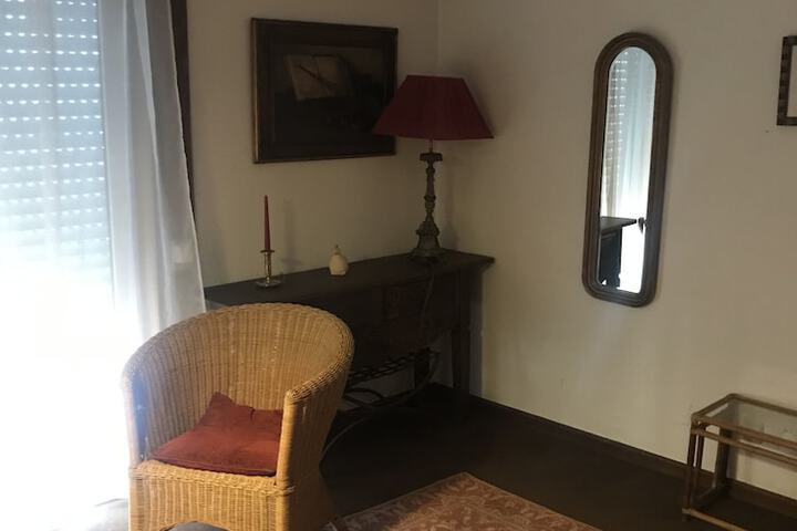 Room 38 of 98