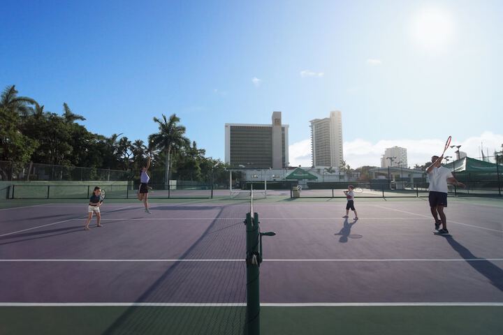 Tennis court
