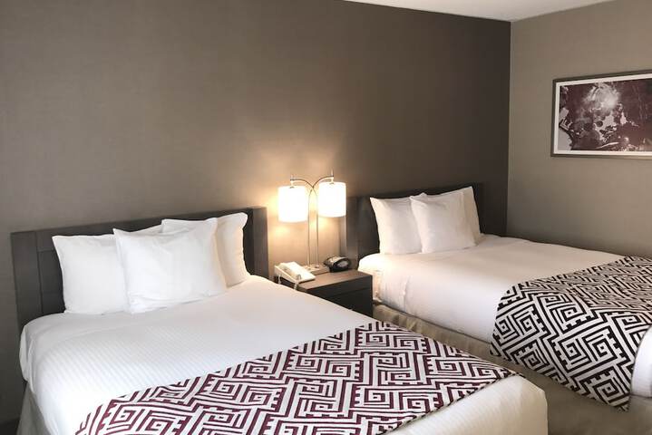 Room 6 of 51
