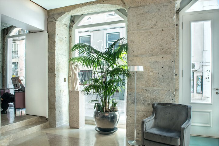 Guest Lobby