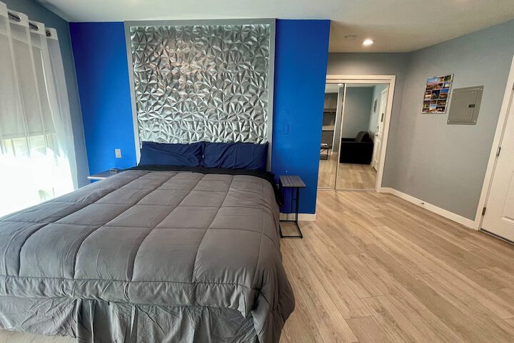 Room 19 of 89