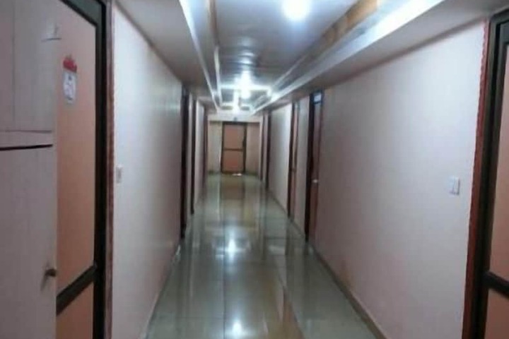 Ballroom/Hall 19 of 21
