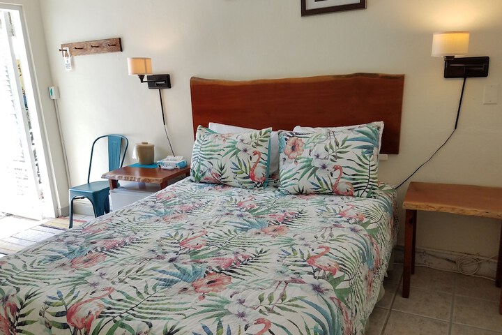 Room 7 of 218