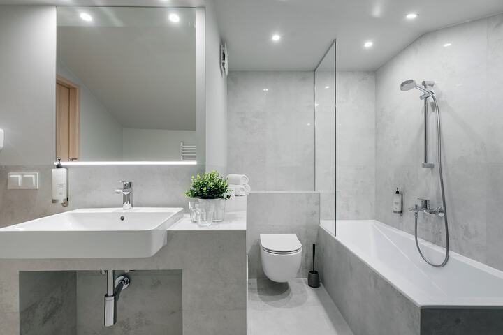 Clean Restrooms