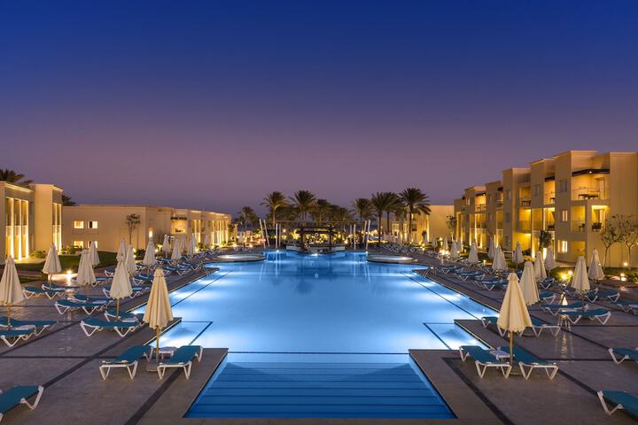 Pool 87 of 180