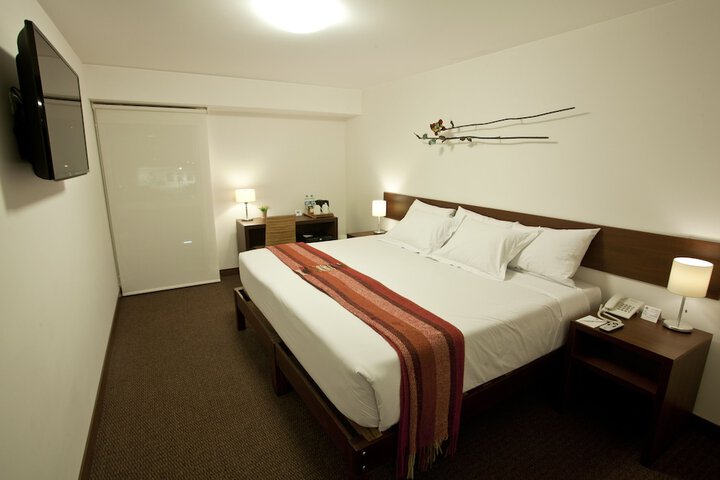 Room 5 of 45