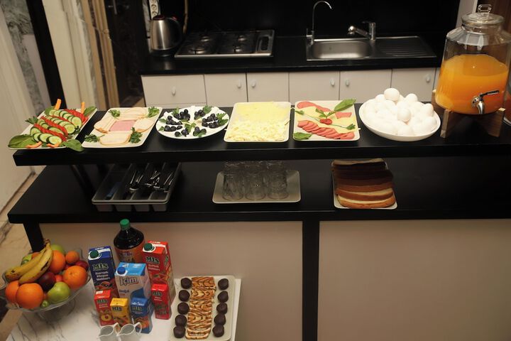 Dining 54 of 58