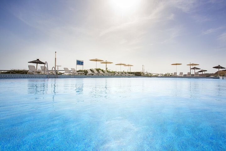 Pool Hotel