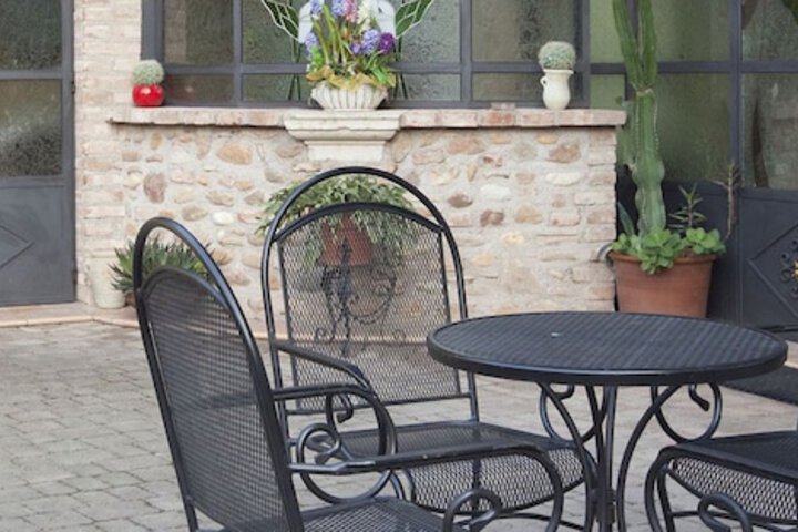 Terrace/Patio 26 of 27