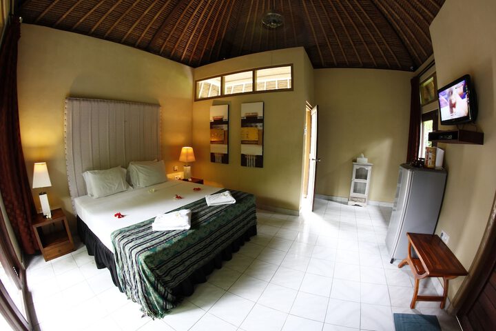 Room 4 of 69