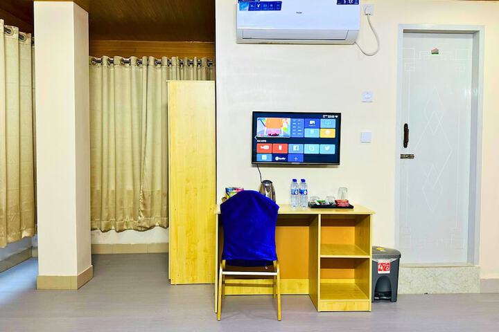 Room 10 of 57