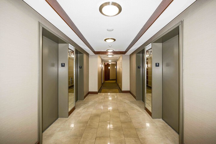 Hotel 2 of 21