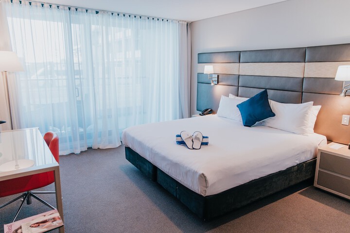 Room 15 of 125