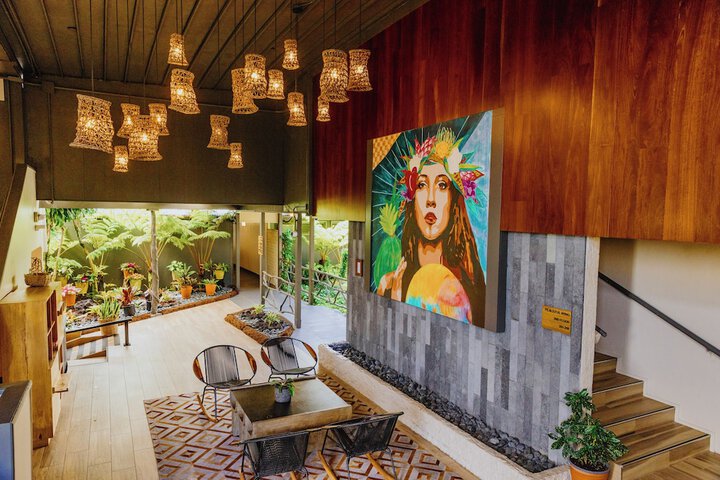 Guest Lobby