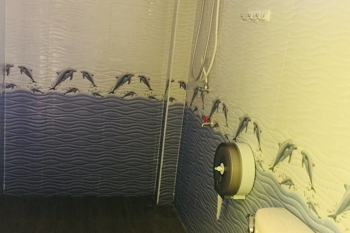 Room 3 of 21