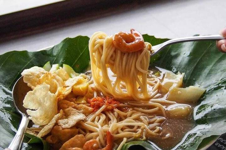 Dining 54 of 61