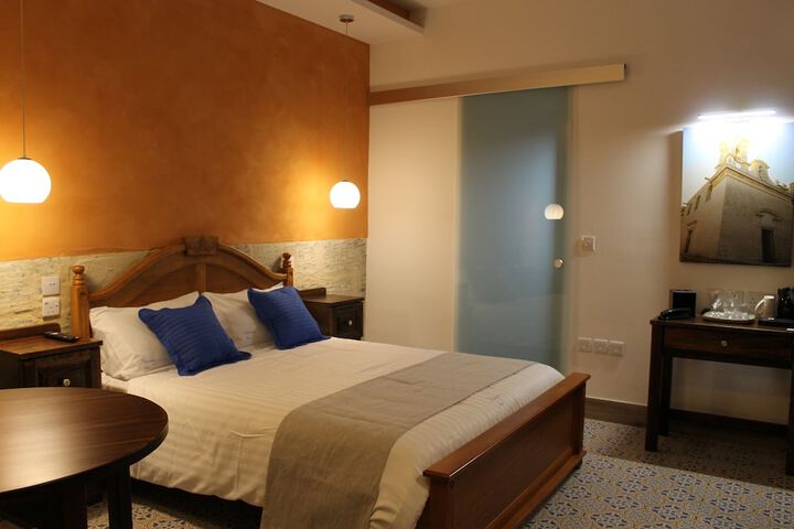 Room 4 of 75