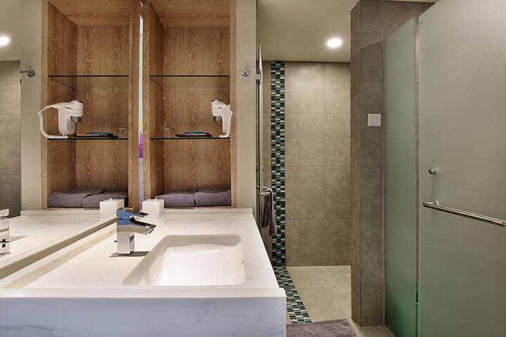 Bath Interior