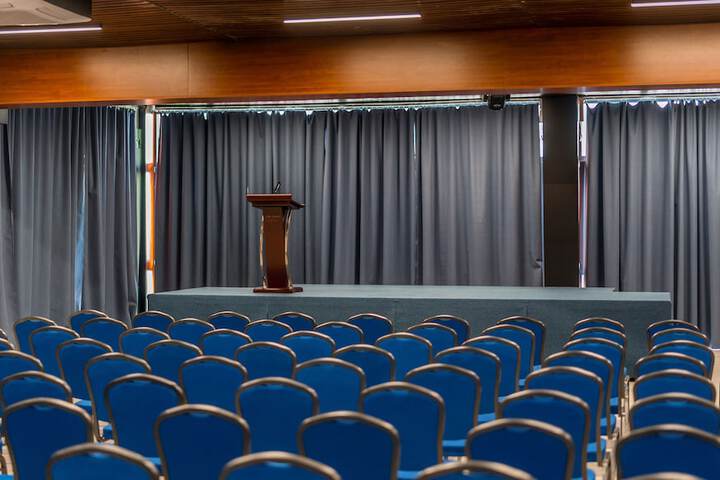 Meeting 82 of 101
