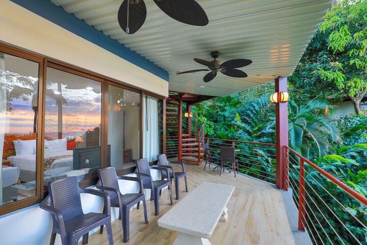 Terrace/Patio 115 of 206