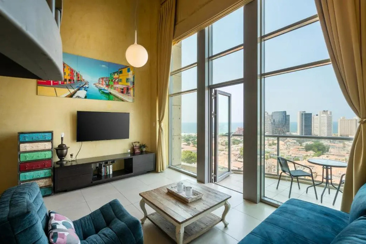 Duplex Loft in Neve Tzedek Tower
