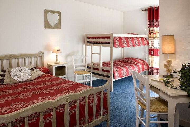 Room 3 of 21