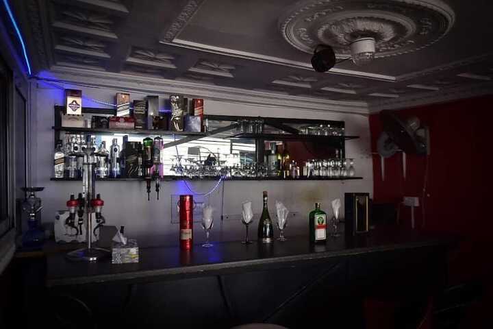 Lounge 18 of 21