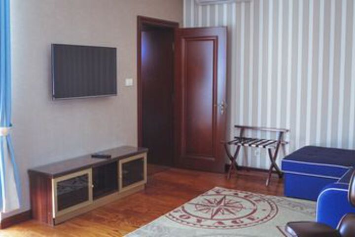 Room 255 of 313