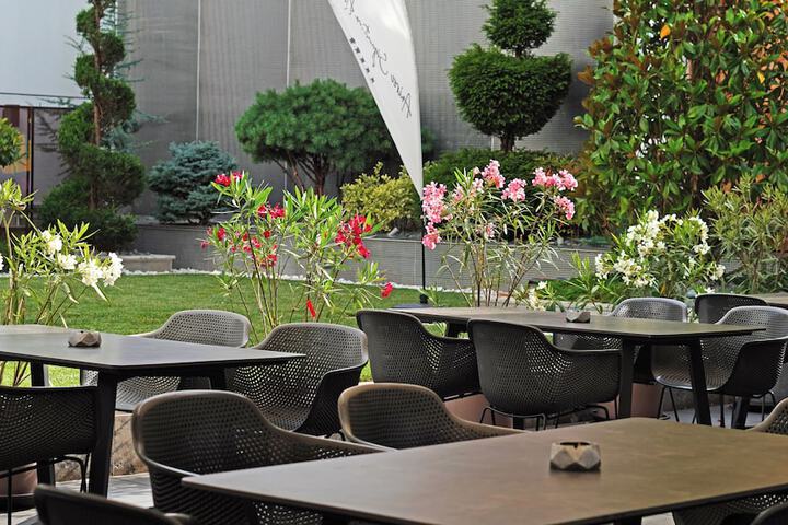 Terrace/Patio 27 of 52