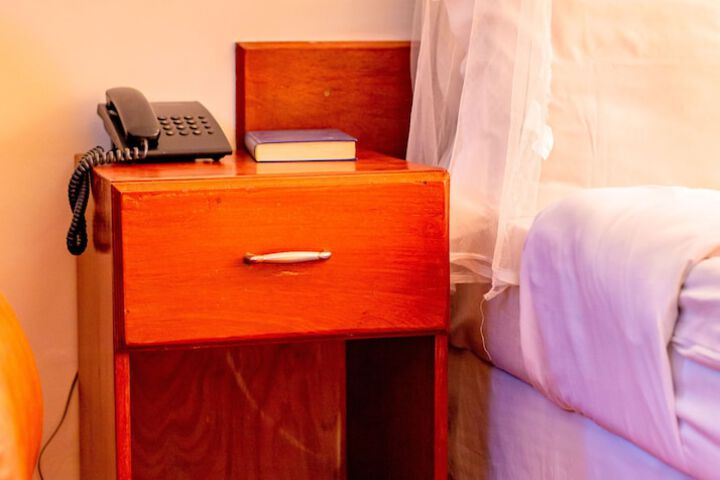 Room 30 of 42