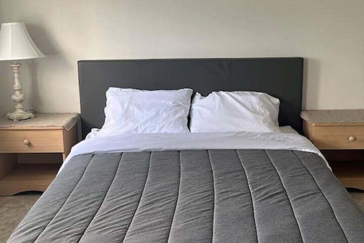 Room 5 of 14