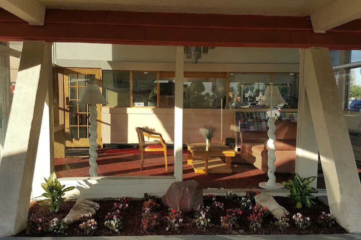 Hotel Interior 4 of 26