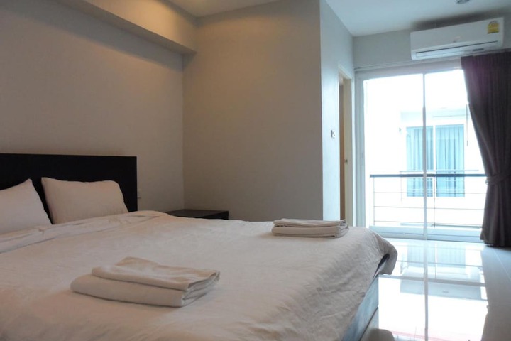 Room 14 of 42