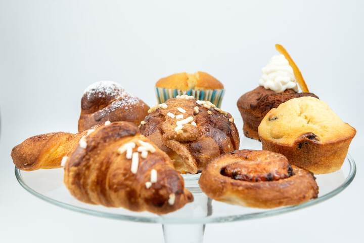 Breakfast/Coffee Service 108 of 121