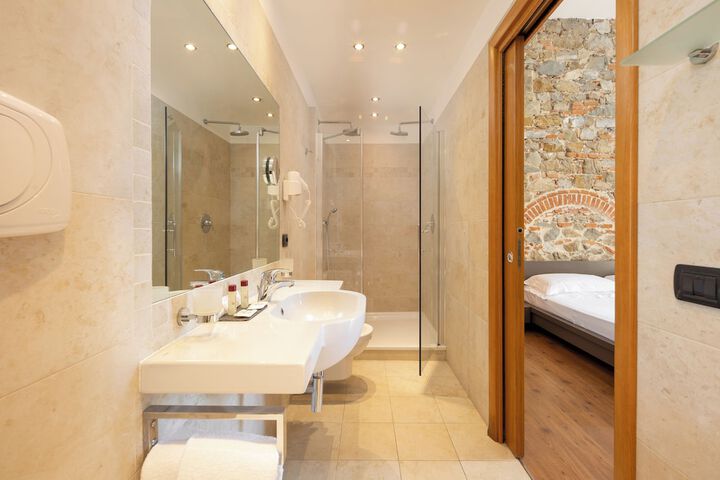 Bathroom Interior Photo