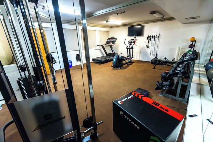 Gym & Fitness