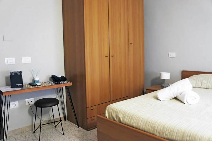 Room 22 of 71