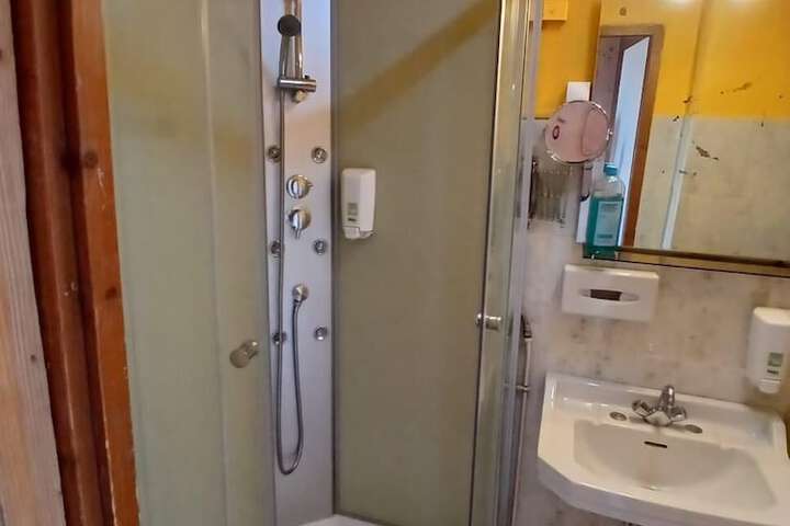 Bathroom Interior Photo