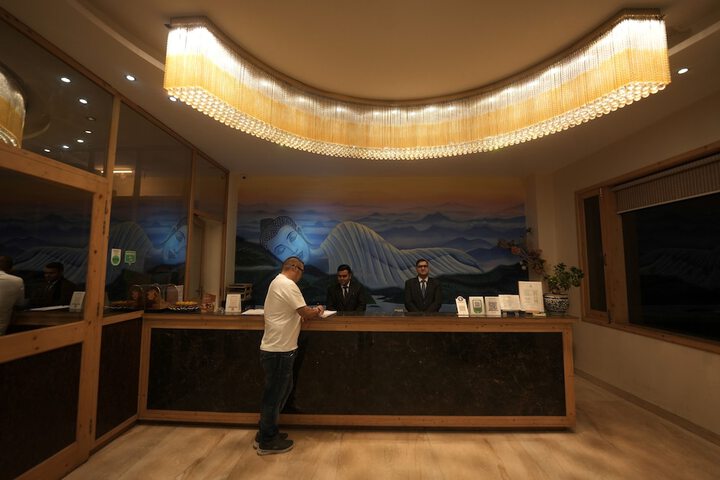 Hotel Interior 4 of 92