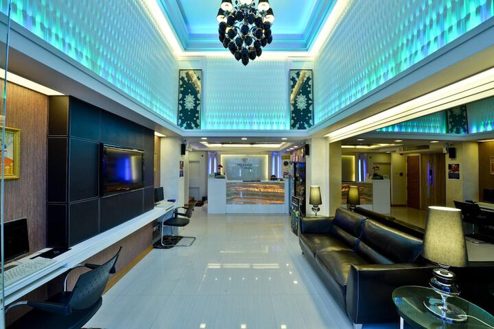 Hotel Interior 4 of 35