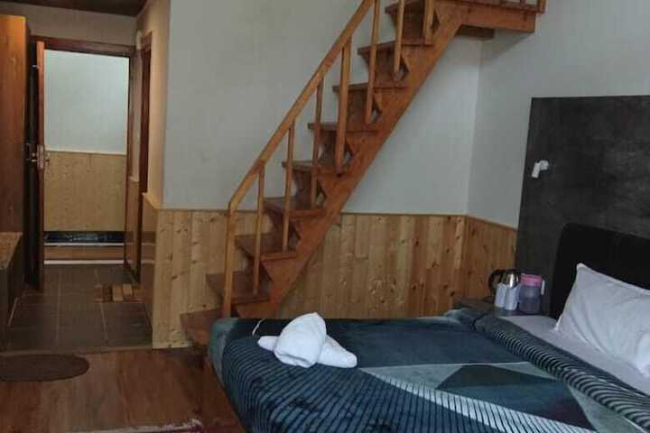 Room 17 of 29