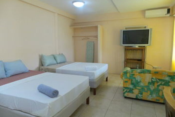 Room 25 of 44