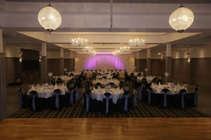 Ballroom/Hall 24 of 110